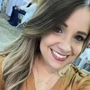 Meet your Posher, Brittney